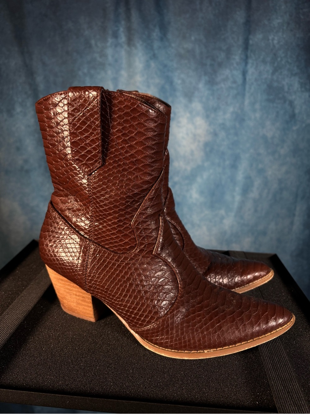 Coconuts by Matisse Brown Snakeskin Western Ankle Boots Women's 6.5
